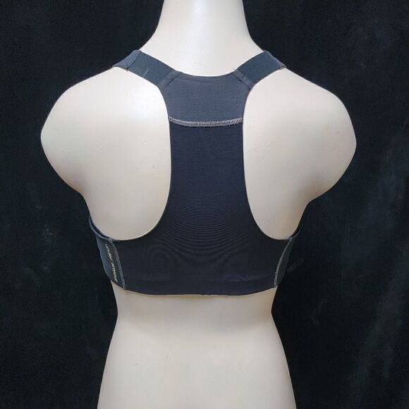 UNDERāARMOURāHEATGEARĀ RACERBACKāSPORTSāBRA - Picture 3 of 7